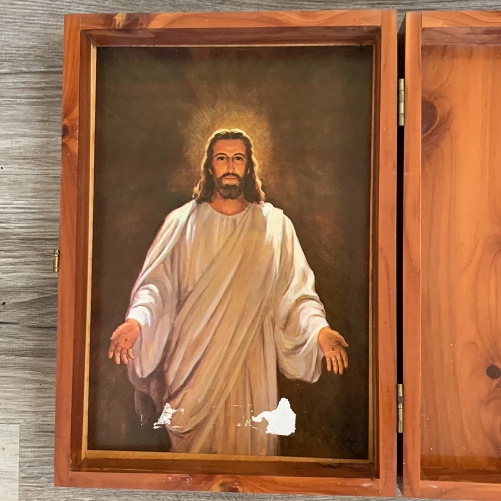 Vintage Handmade Carpenters Union Cedar Wood Holy Bible Wooden Case Memorial Box